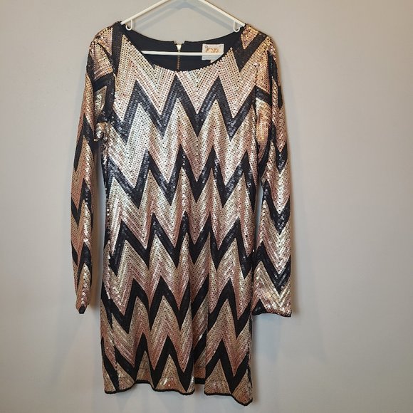 Gianni Bini Dresses & Skirts - Gianni Bini Sequin Dress Mini Black Gold Juniors 13